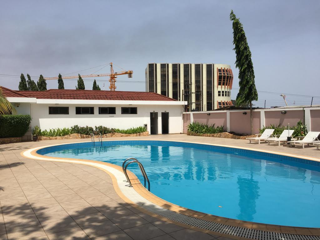 G.S Plaza Hotel Akkra Exterior foto